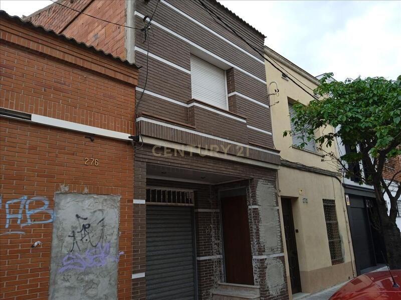 House in Terrassa, Barcelona, Spanien 2 Schlafzimmer, 195 m2 Nr. 167224