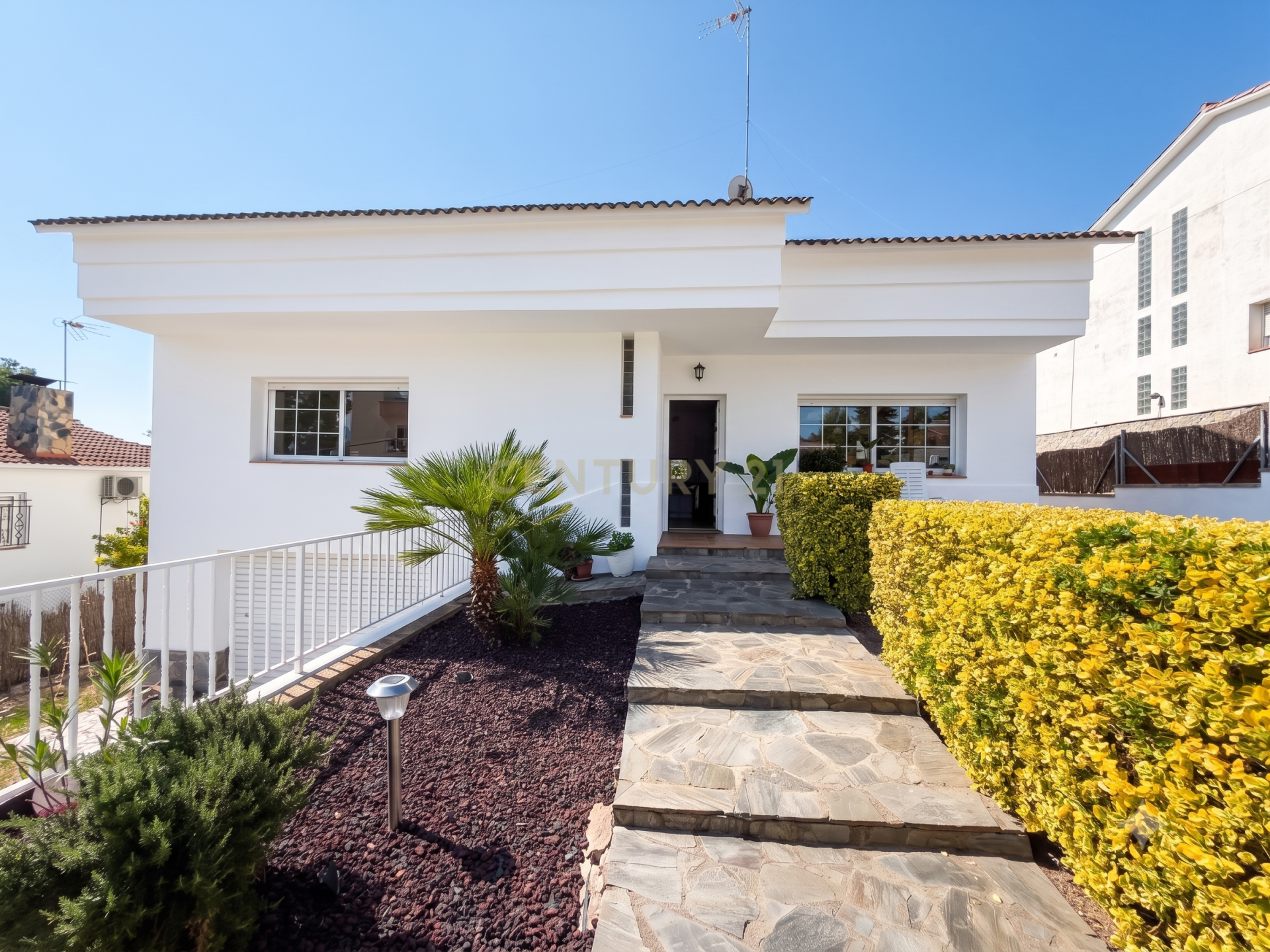 Māja Santa Eulalia De Roncana, Barcelona, Spānijā 5 istabas, 293 m2 Nr. 192349