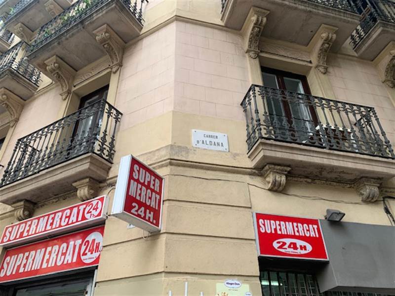 Kommersiell fastighet i Barcelona, Spanien 132 kvm. Nr. 192369