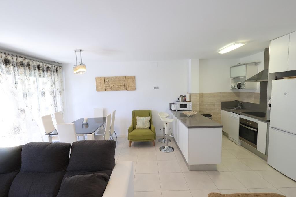 Apartment à Campoamor, Alicante, Espagne 2 chambres, 80 m2 No. 196678