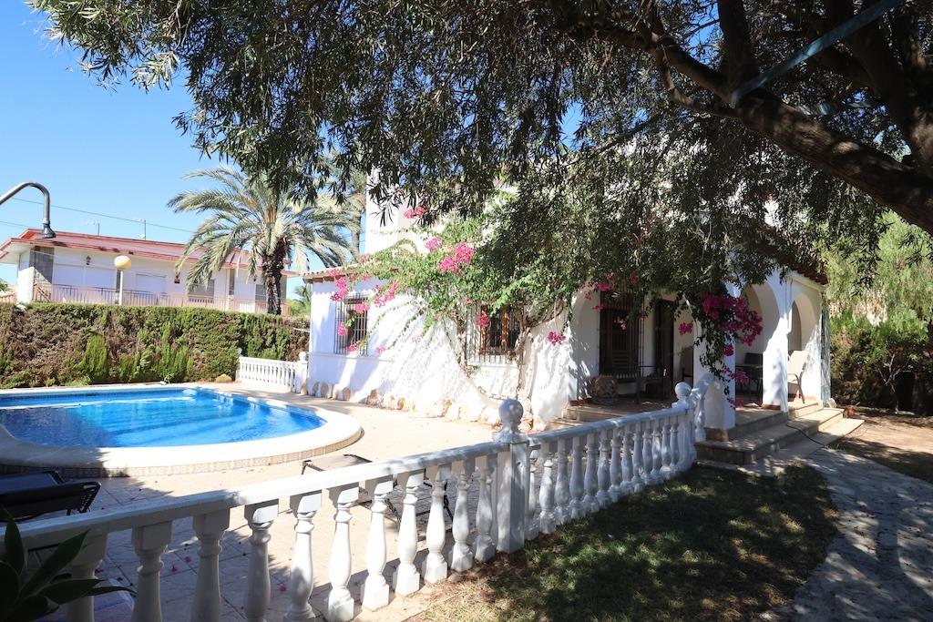 Apartamento en Cabo Roig, Alicante, España 4 dormitorios, 133 m2 No. 196679