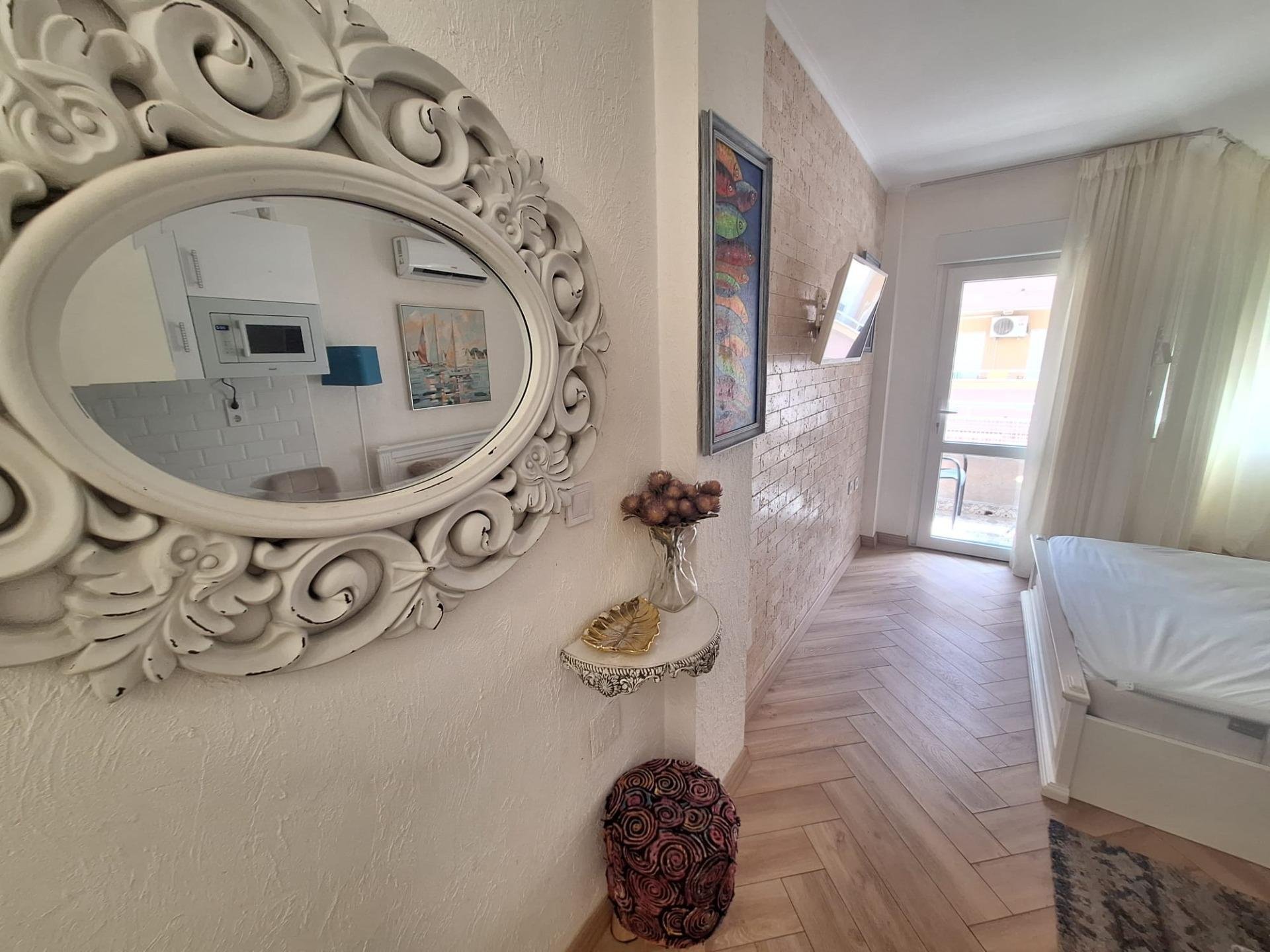 Apartamento en Torrevieja, Alicante, España 30 m2 No. 196674