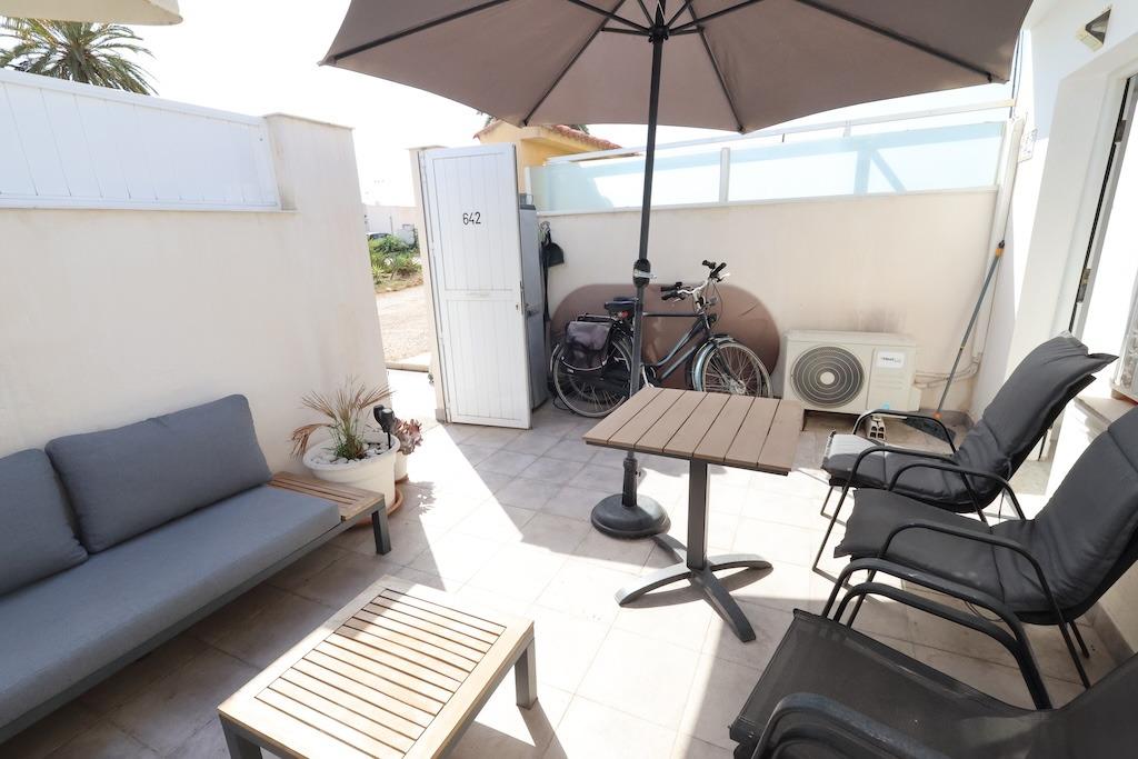 Bungalo Torrevieja, Alicante, Spānijā 3 istabas, 60 m2 Nr. 196677