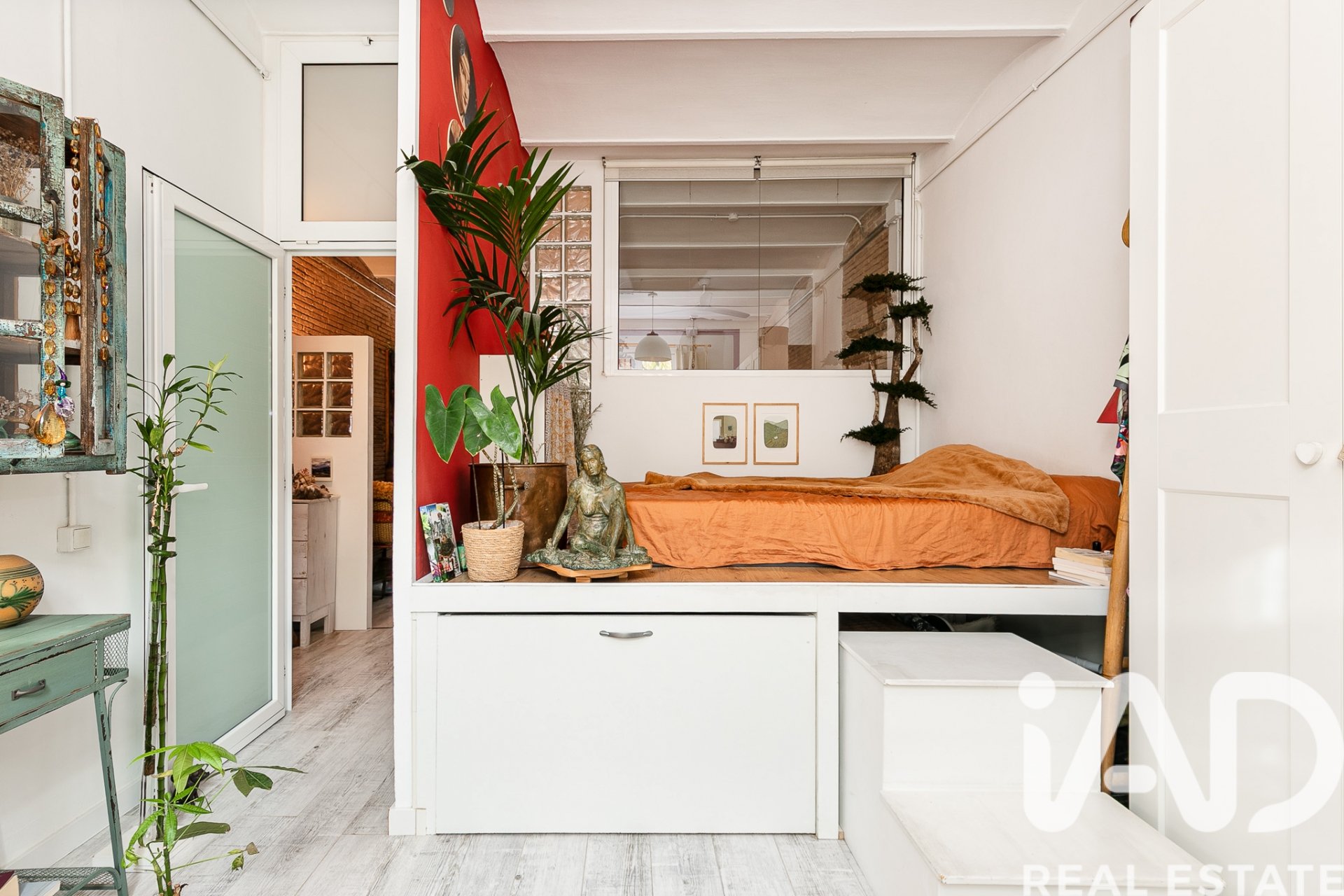 Apartamento en Barcelona, España 1 dormitorio, 69 m2 No. 152706