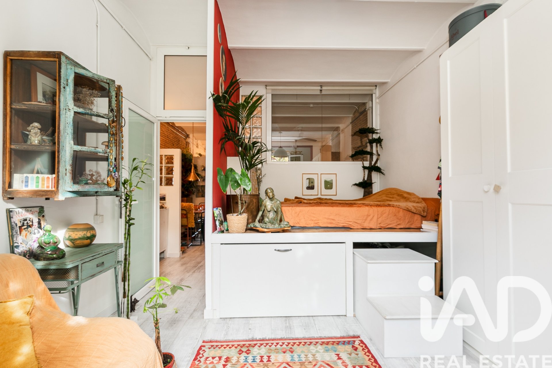 Apartamento en Barcelona, España 1 dormitorio, 69 m2 No. 152706