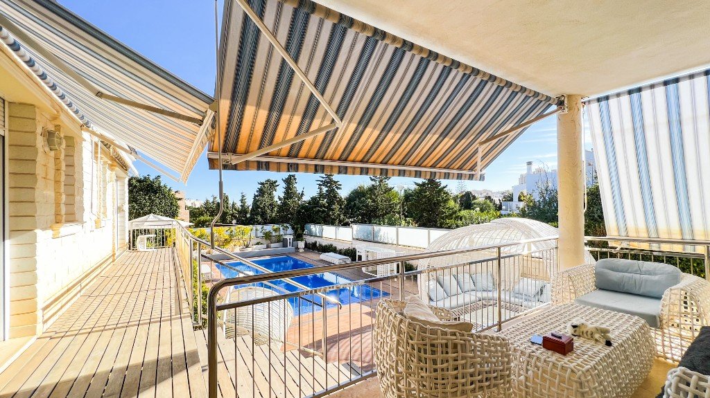 Villa in La Mata, Alicante, Spanien 5 Schlafzimmer, 380 m2 Nr. 145152