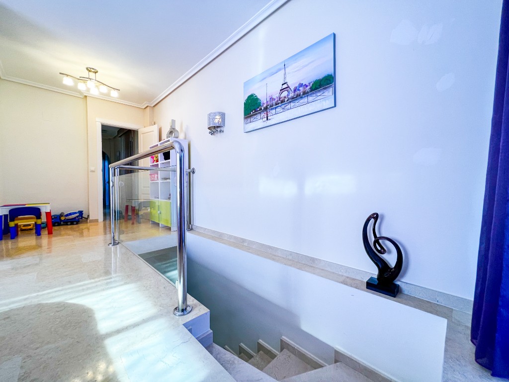 Villa in La Mata, Alicante, Spanien 5 Schlafzimmer, 380 m2 Nr. 145152