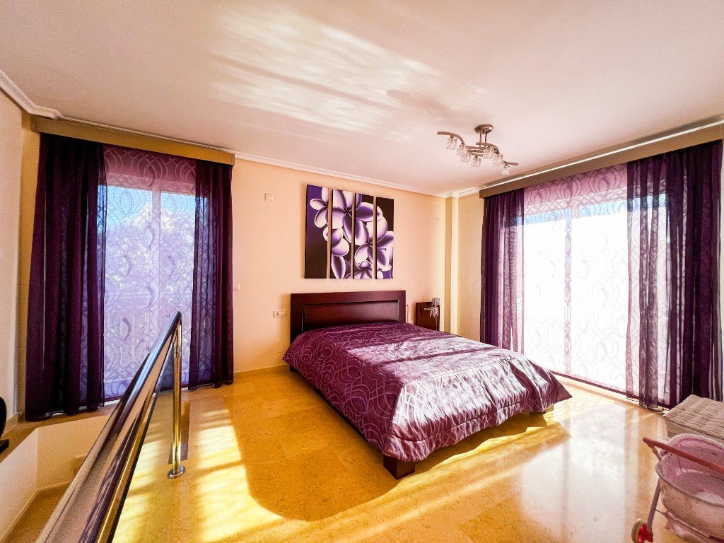 Villa in La Mata, Alicante, Spanien 5 Schlafzimmer, 380 m2 Nr. 145152