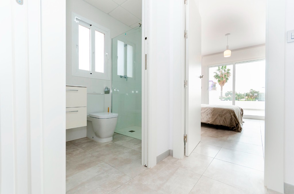 Villa in Torrevieja, Alicante, Spain 3 bedrooms, 106 sq.m. No. 145157
