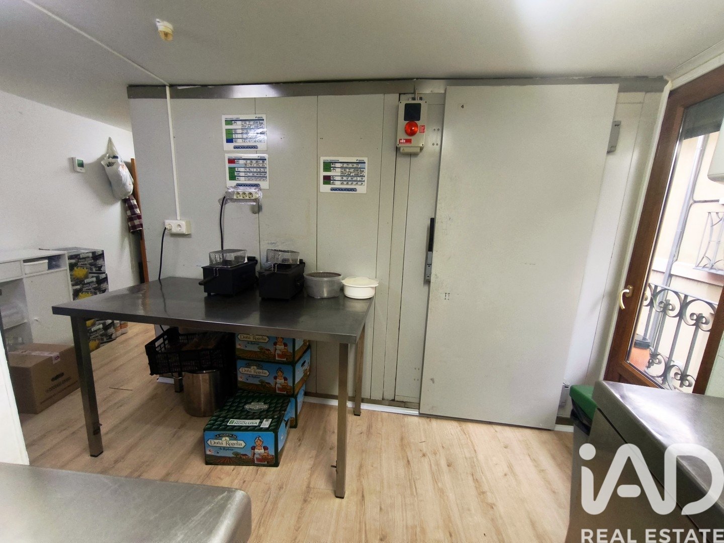 Кафе / ресторан в Леон, Испания 5 спален, 280м2 №172400