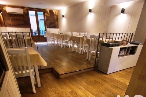 Cafe / restaurant in Leon, Spain 5 bedrooms, 280 sq.m. No. 172400