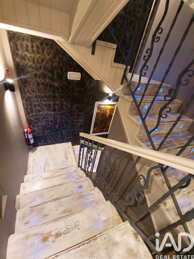 Кафе / ресторан в Леон, Испания 5 спален, 280м2 №172400