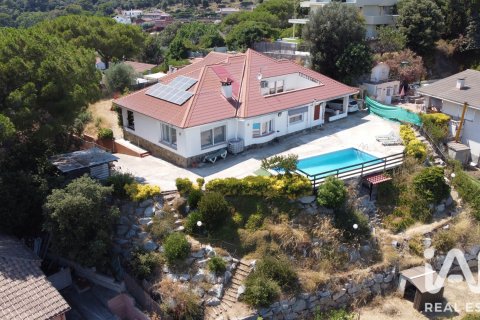 House in Argentona, Barcelona, Spanien 5 Schlafzimmer, 344 m2 Nr. 187748