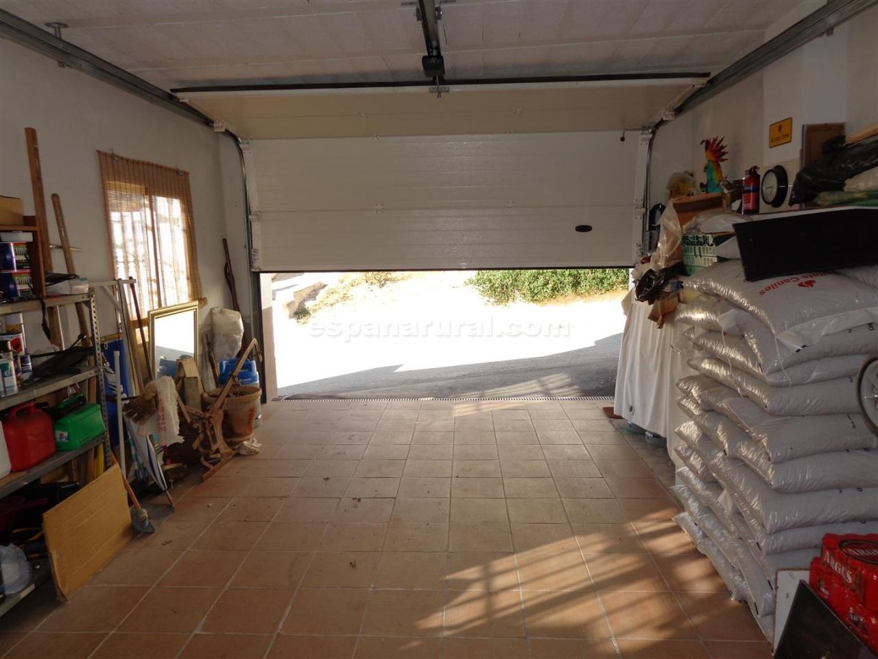 Townhouse in Caniles, Granada, Spain 4 bedrooms, 178 sq.m. No. 78046
