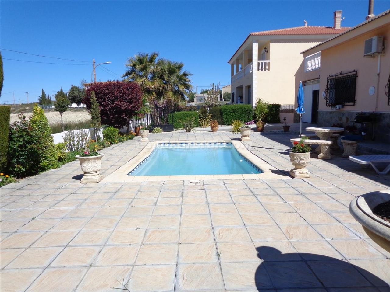 House in El Hijate, Almeria, Spain 5 bedrooms, 220 sq.m. No. 78045