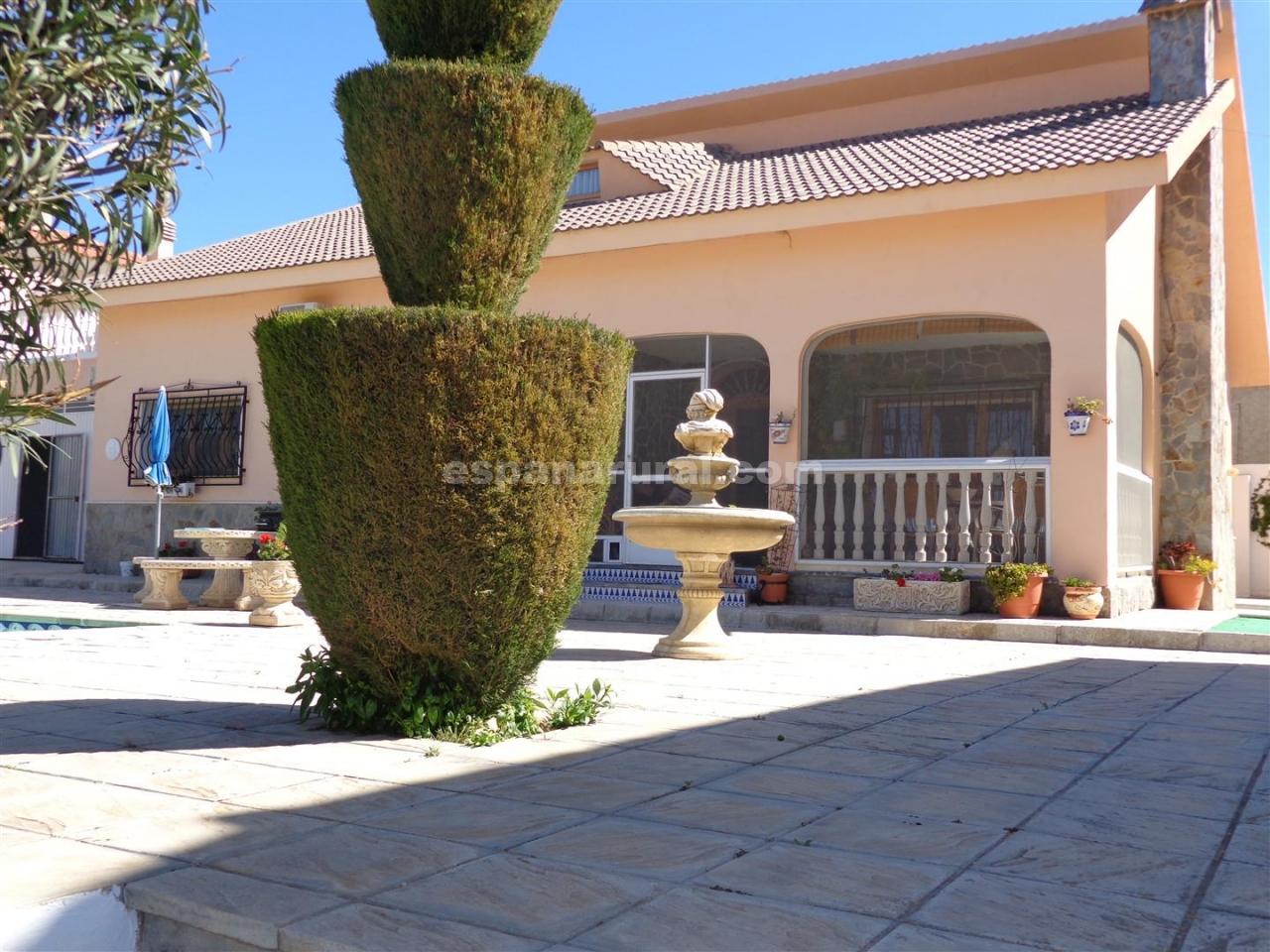 House in El Hijate, Almeria, Spain 5 bedrooms, 220 sq.m. No. 78045
