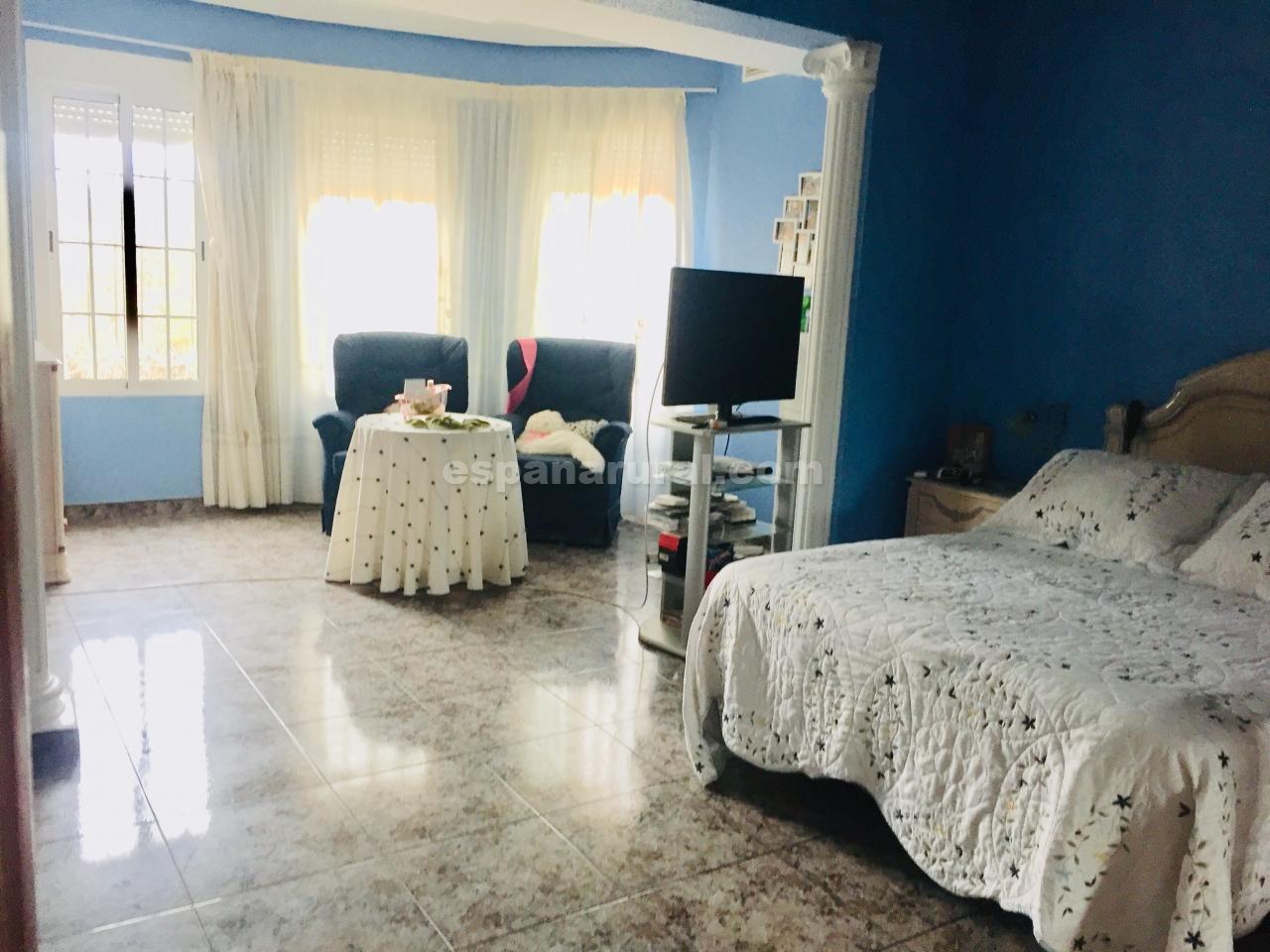 Villa i La Alfoquia, Almeria, Spanien 7 sovrum, 500 kvm. Nr. 78048
