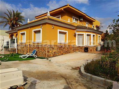 Villa i La Alfoquia, Almeria, Spanien 7 sovrum, 500 kvm. Nr. 78048