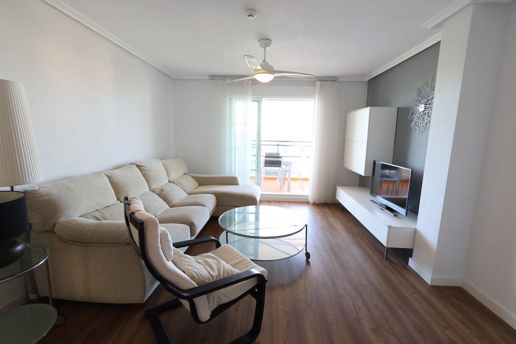 Apartamento en Mil Palmeras, Alicante, España 2 dormitorios, 87 m2 No. 189370