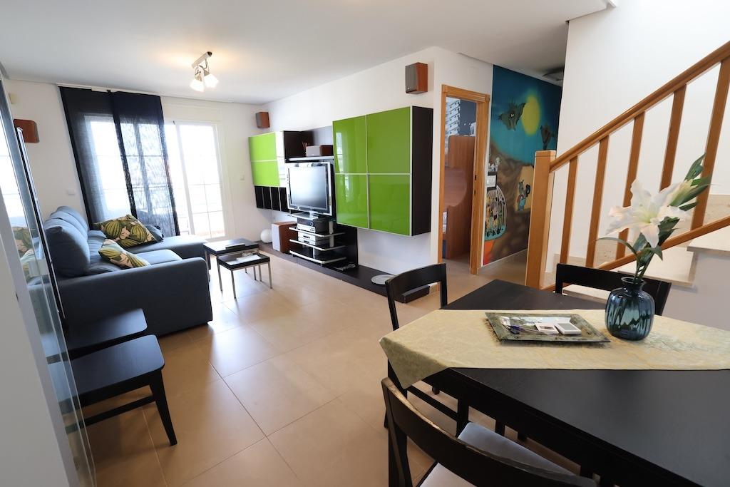 Apartamento en Mil Palmeras, Alicante, España 3 dormitorios, 119 m2 No. 189371