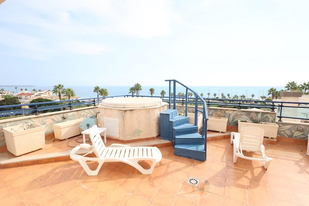 Apartamento en Mil Palmeras, Alicante, España 3 dormitorios, 119 m2 No. 189371