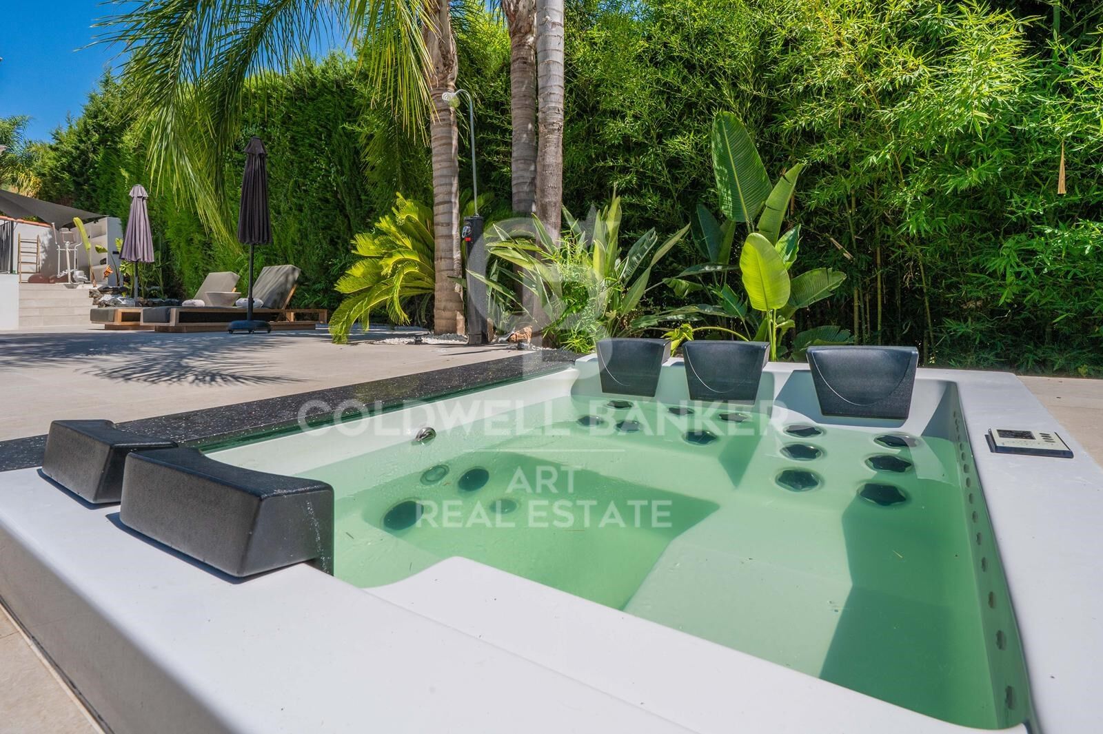Villa en Marbella, Málaga, España 5 dormitorios, 327 m2 No. 158165