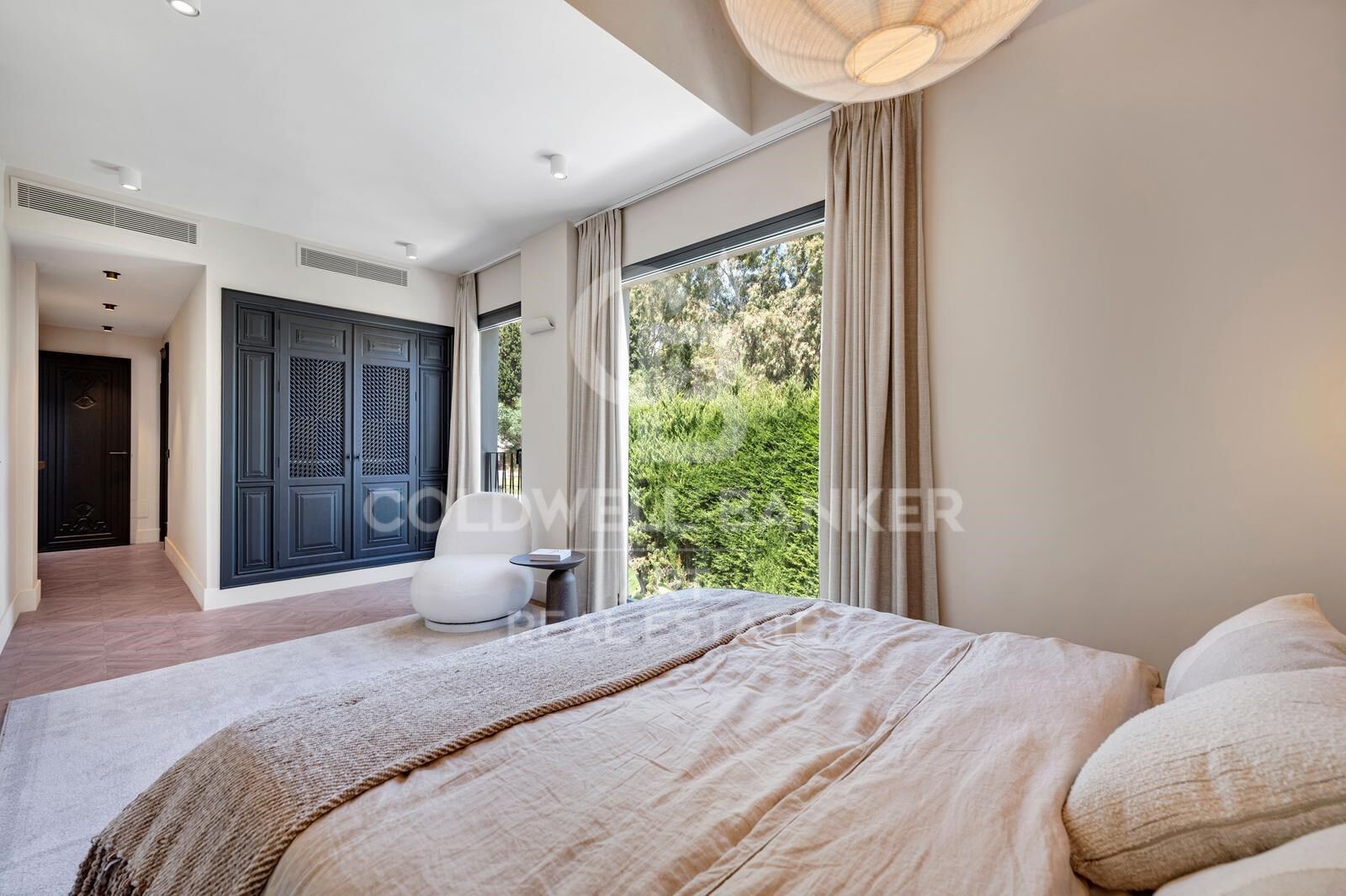 Villa en Marbella, Málaga, España 5 dormitorios, 327 m2 No. 158165