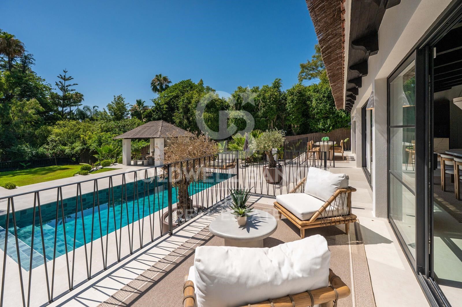 Villa en Marbella, Málaga, España 5 dormitorios, 327 m2 No. 158165