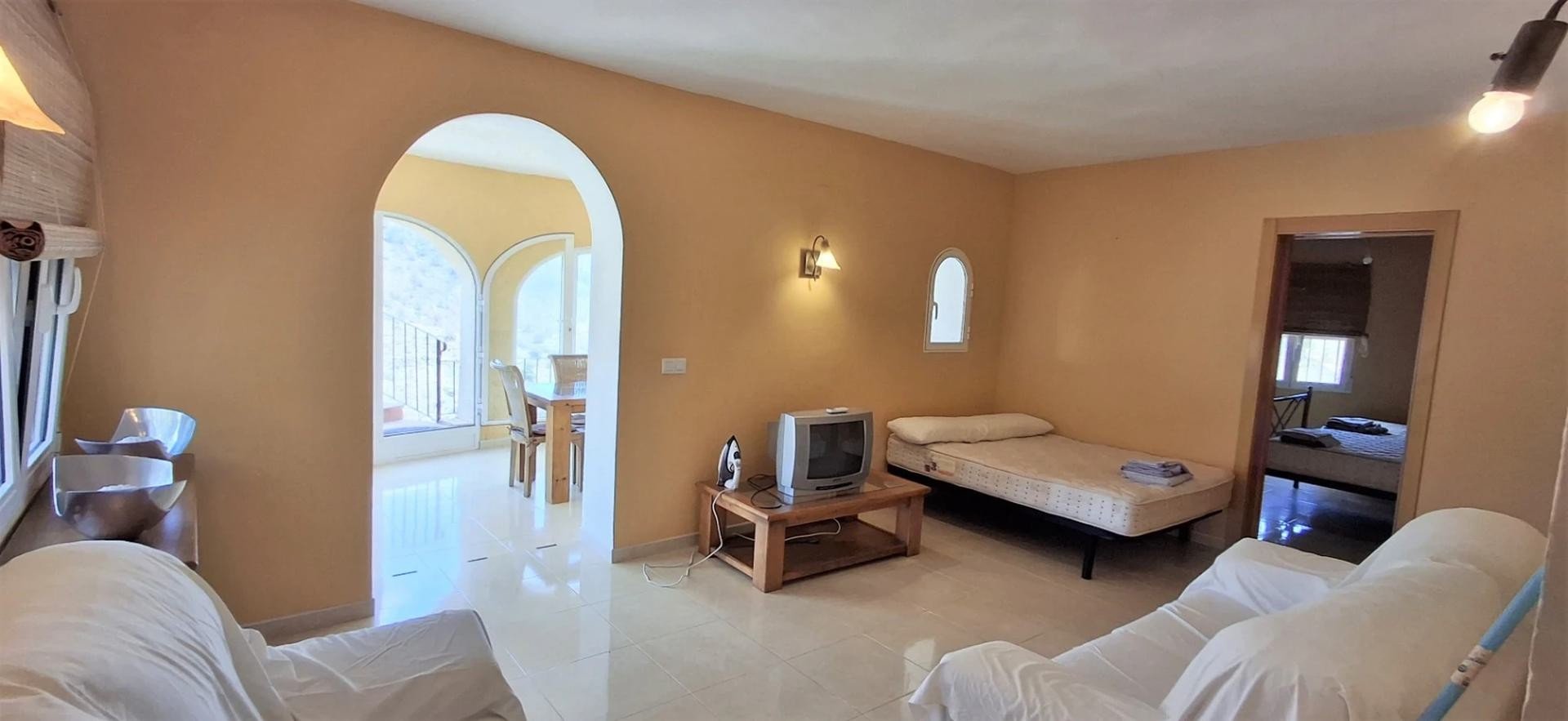 Villa à Calpe, Alicante, Espagne 3 chambres, 195 m2 No. 196316