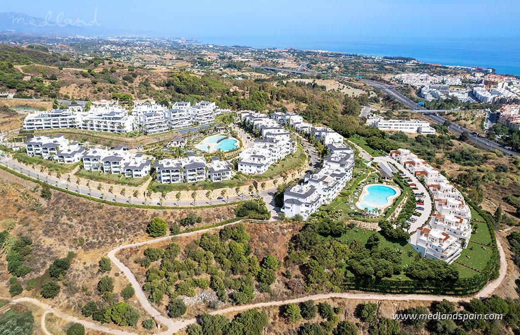 Appartamento a Estepona, Malaga, Spagna 4 camere da letto, 224 mq. N° 52971
