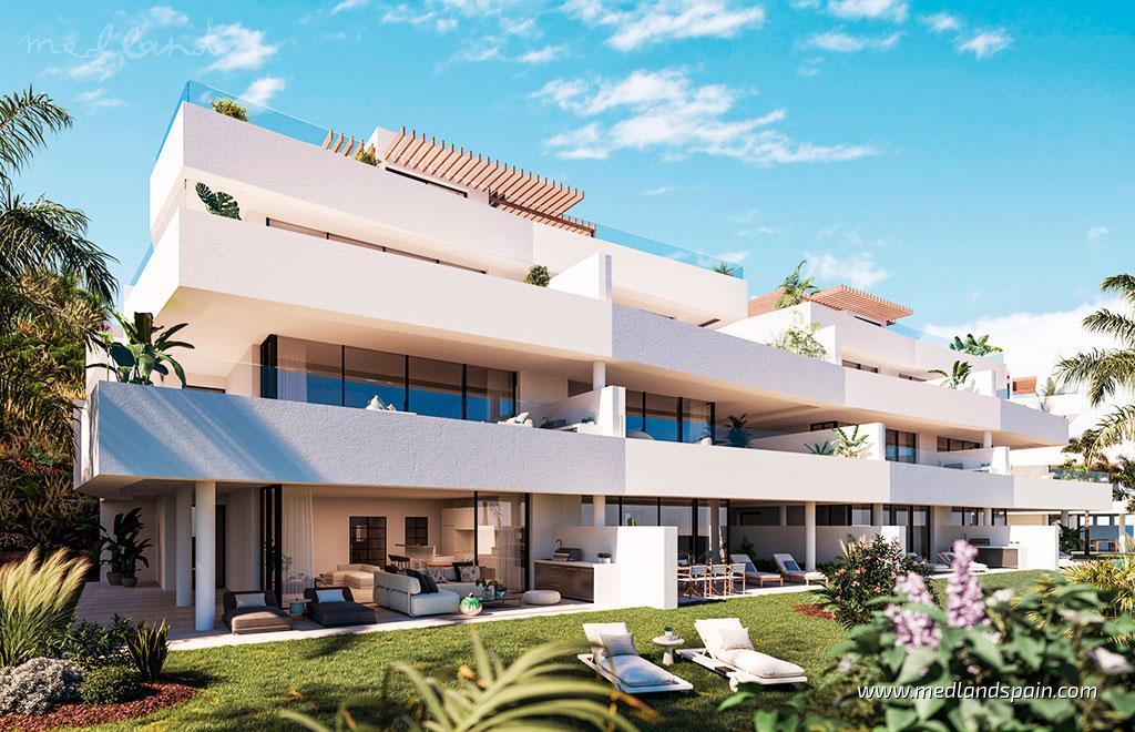Appartamento a Estepona, Malaga, Spagna 4 camere da letto, 224 mq. N° 52971