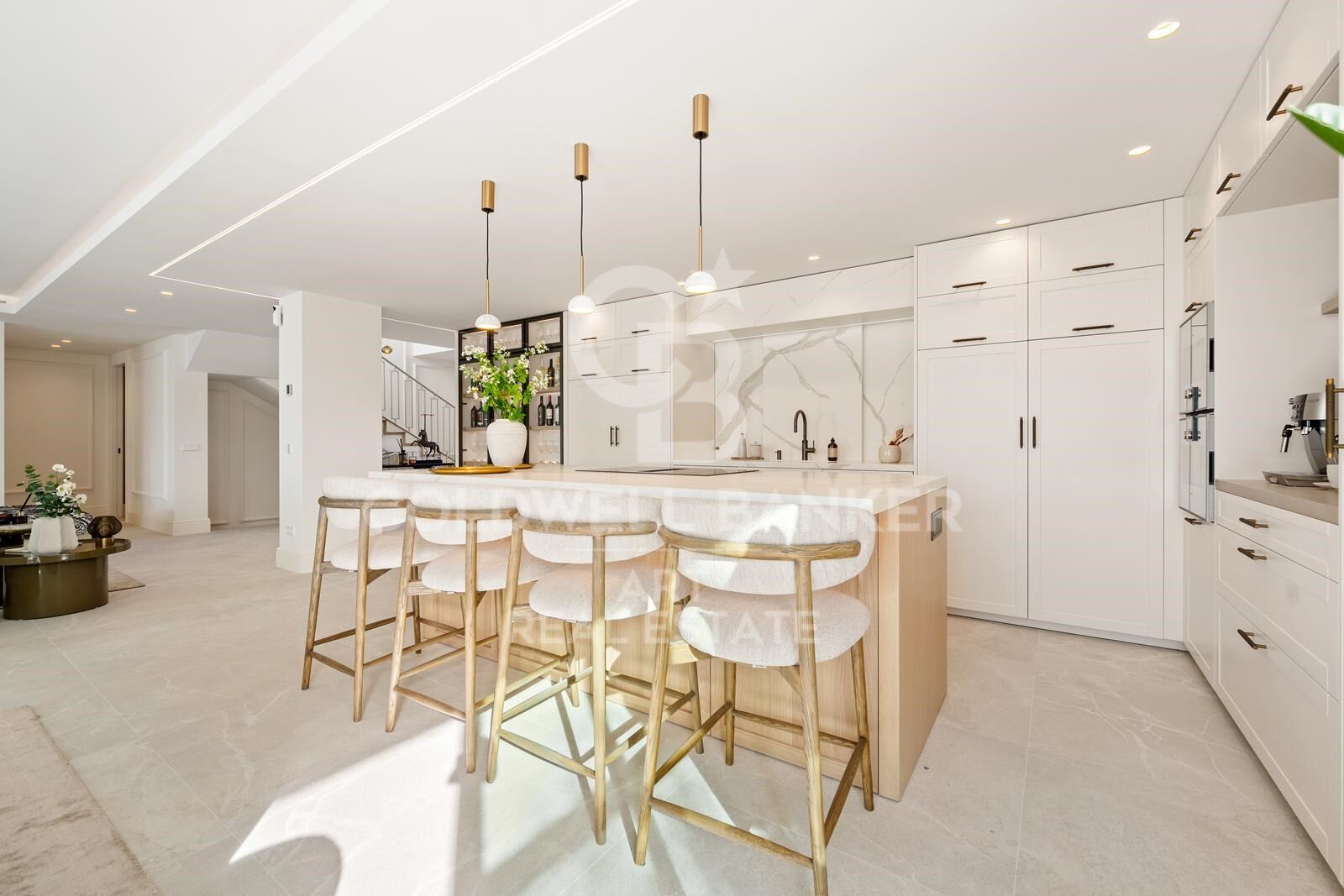 Villa in Benahavis, Malaga, Spain 5 bedrooms,  No. 157160