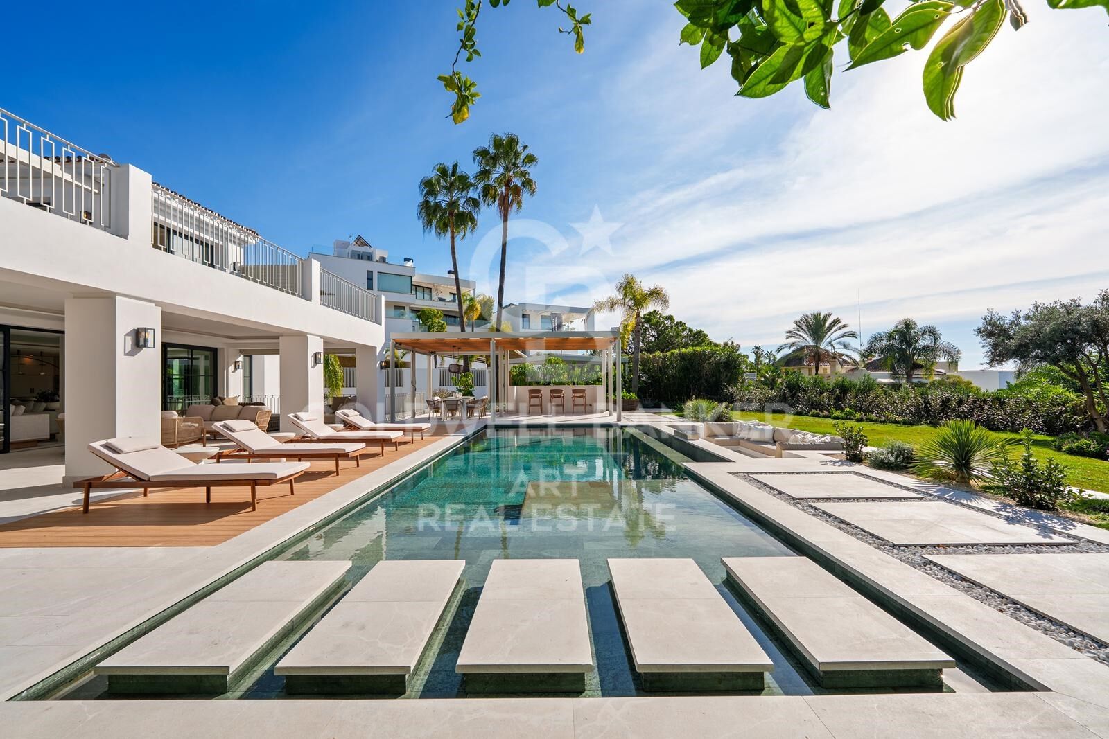 Villa in Benahavis, Malaga, Spain 5 bedrooms,  No. 157160