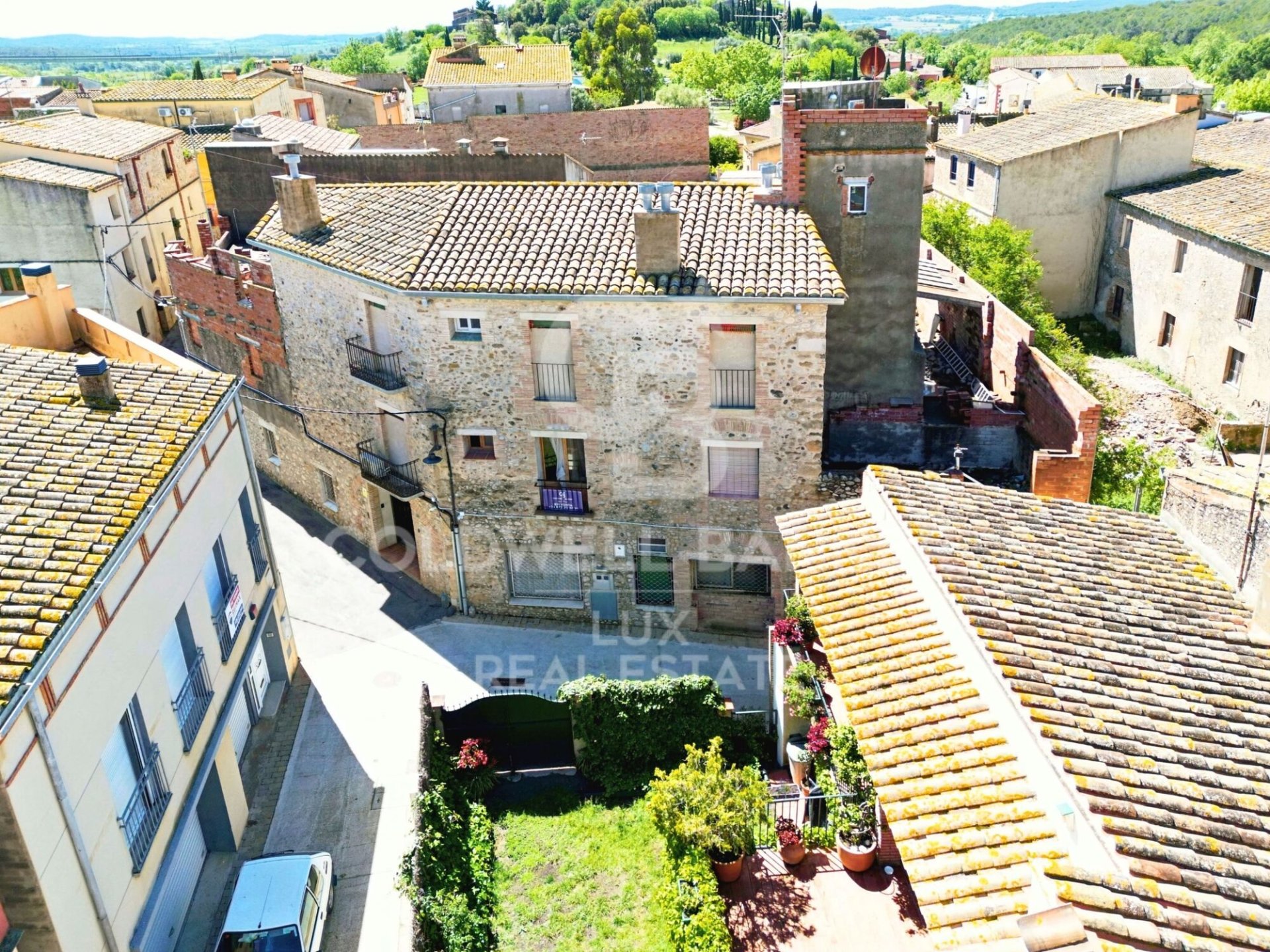 Talo Pontos, Girona, Espanja 6 makuuhuonetta, 662 m2 No. 160164