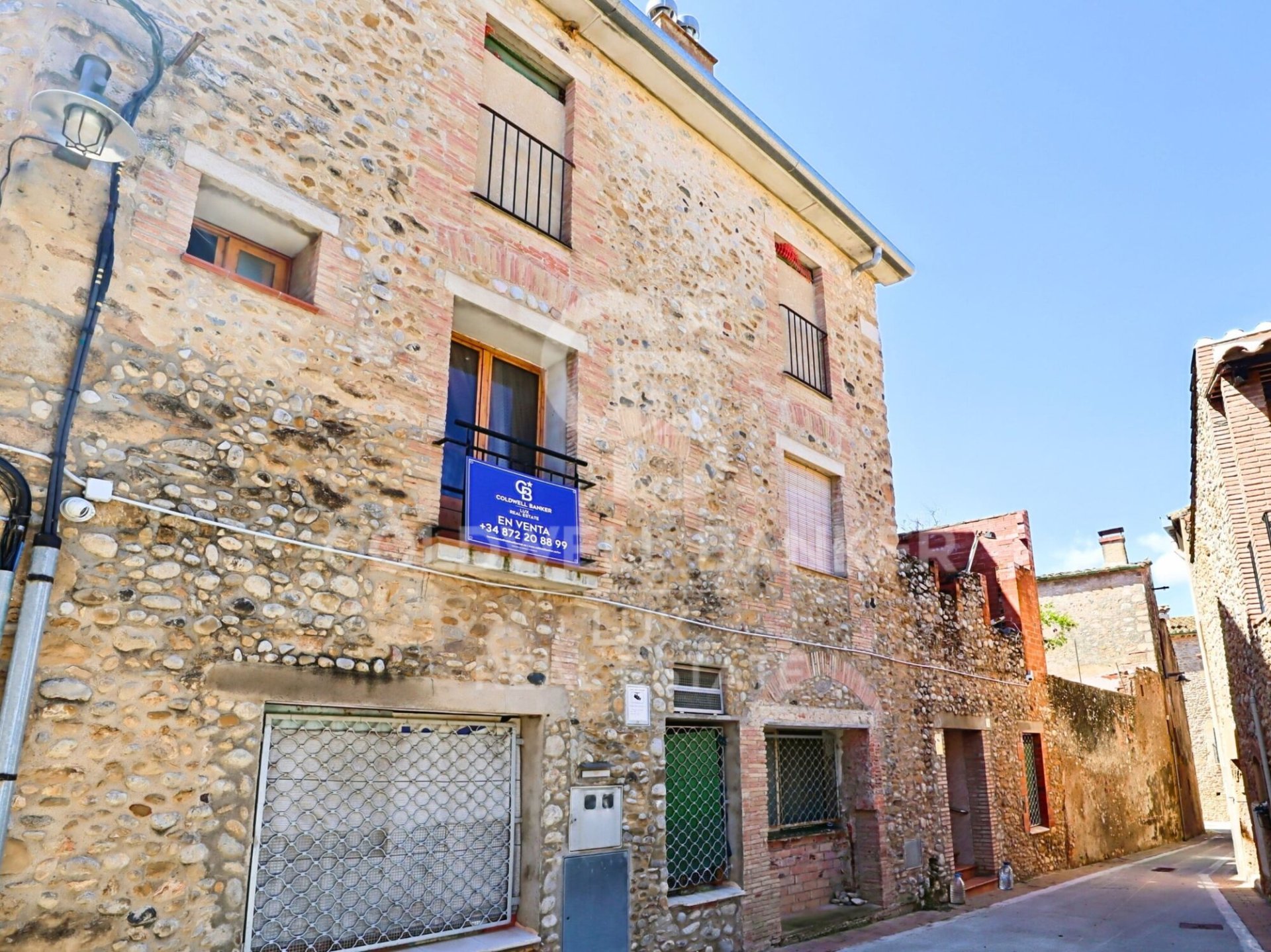 Talo Pontos, Girona, Espanja 6 makuuhuonetta, 662 m2 No. 160164