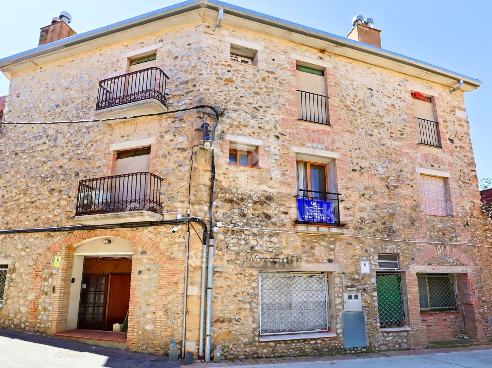 Talo Pontos, Girona, Espanja 6 makuuhuonetta, 662 m2 No. 160164