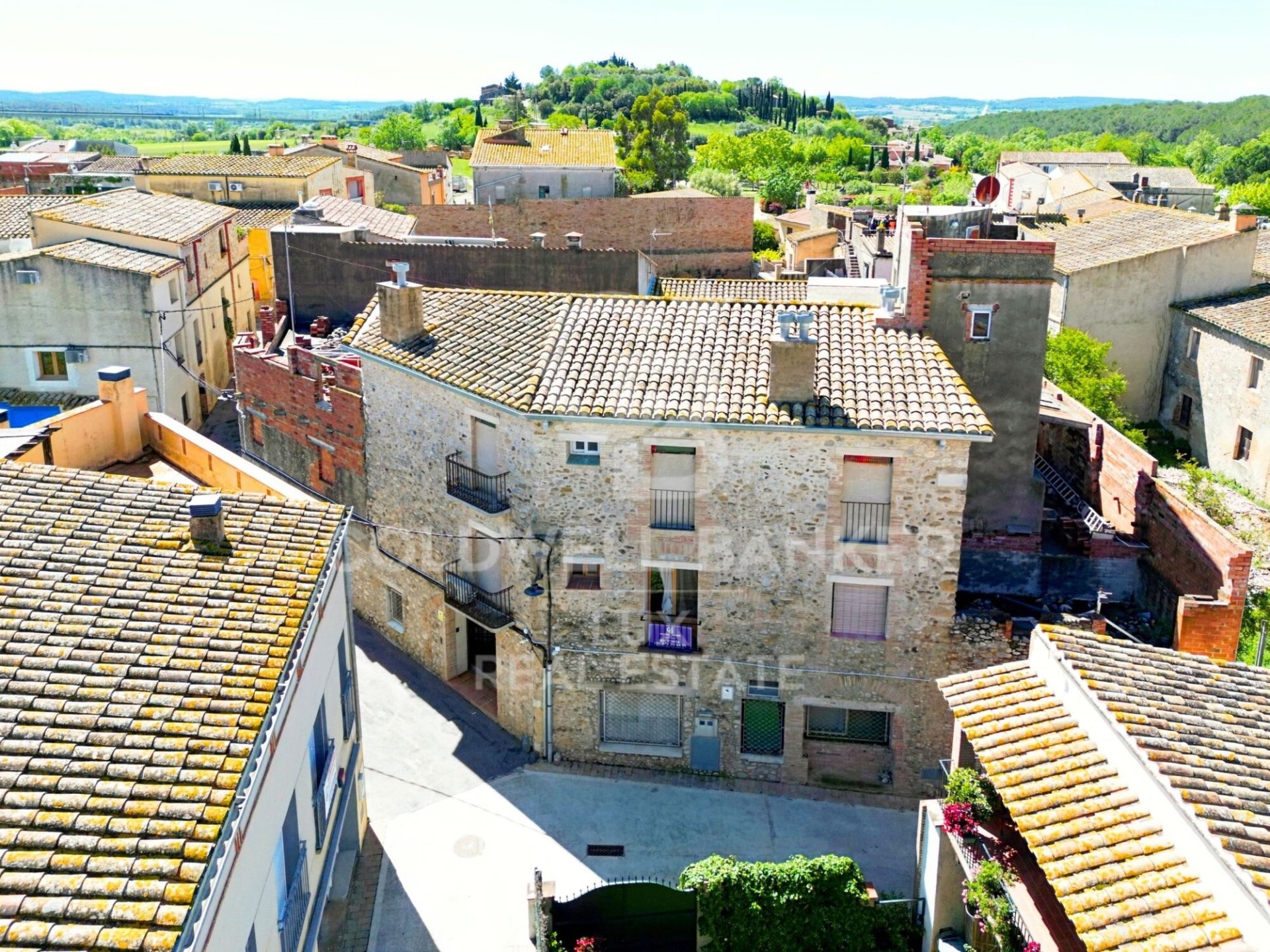 Talo Pontos, Girona, Espanja 6 makuuhuonetta, 662 m2 No. 160164
