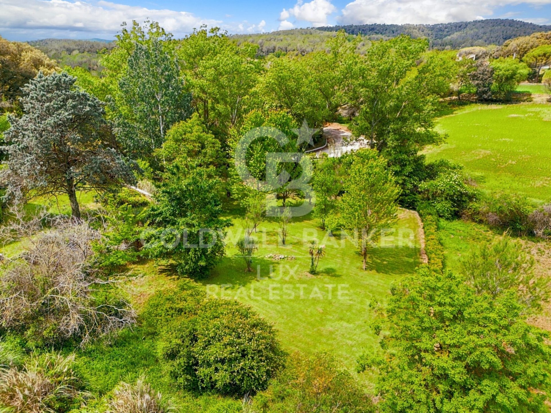 House in Girona, Spain 6 bedrooms, 876 sq.m. No. 160163