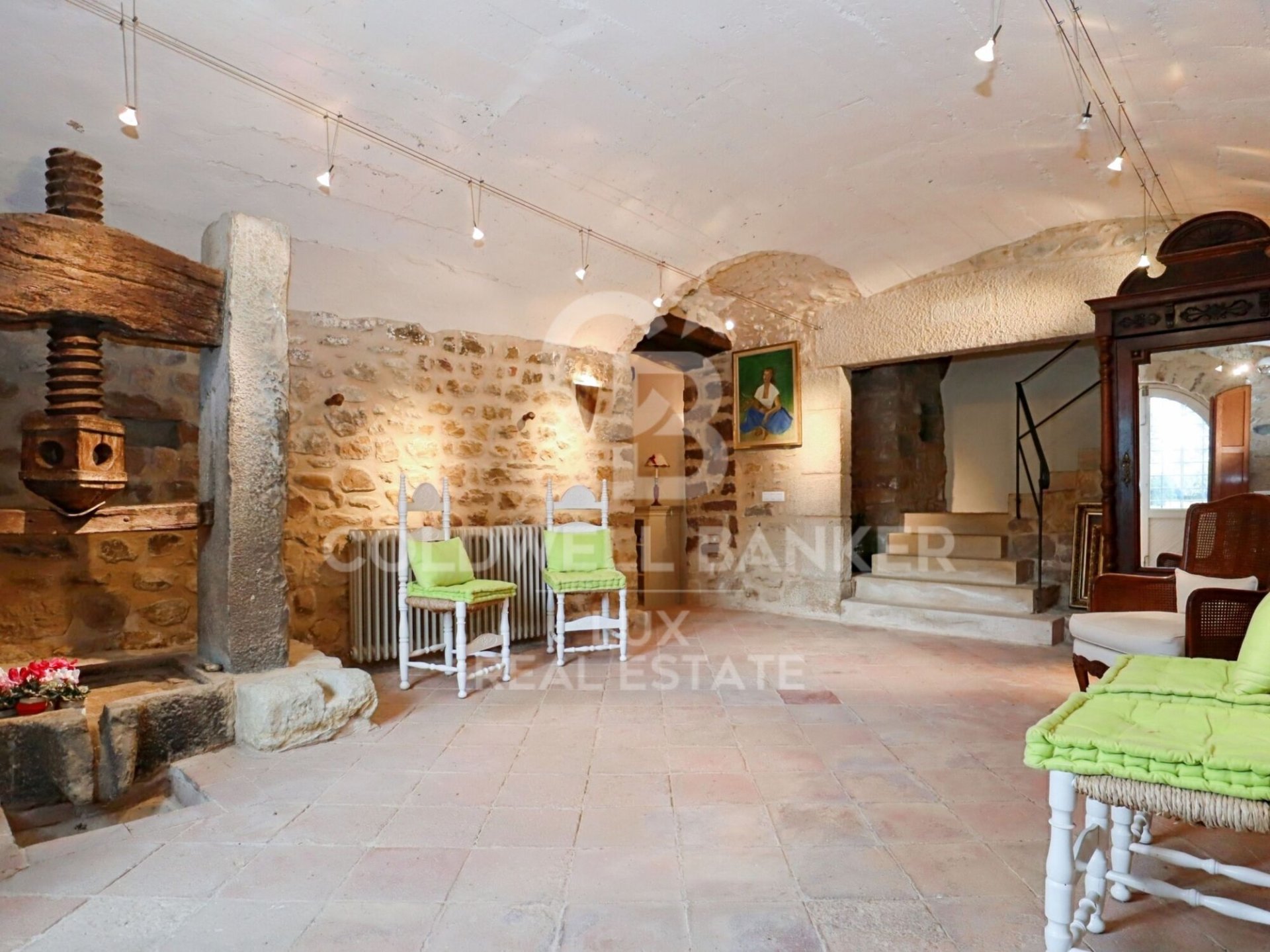 House in Girona, Spain 6 bedrooms, 876 sq.m. No. 160163
