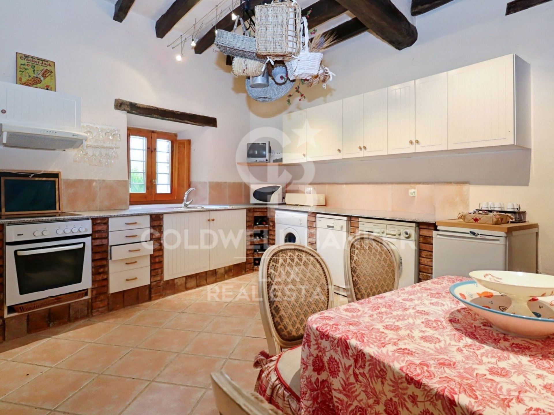 House in Girona, Spain 6 bedrooms, 876 sq.m. No. 160163