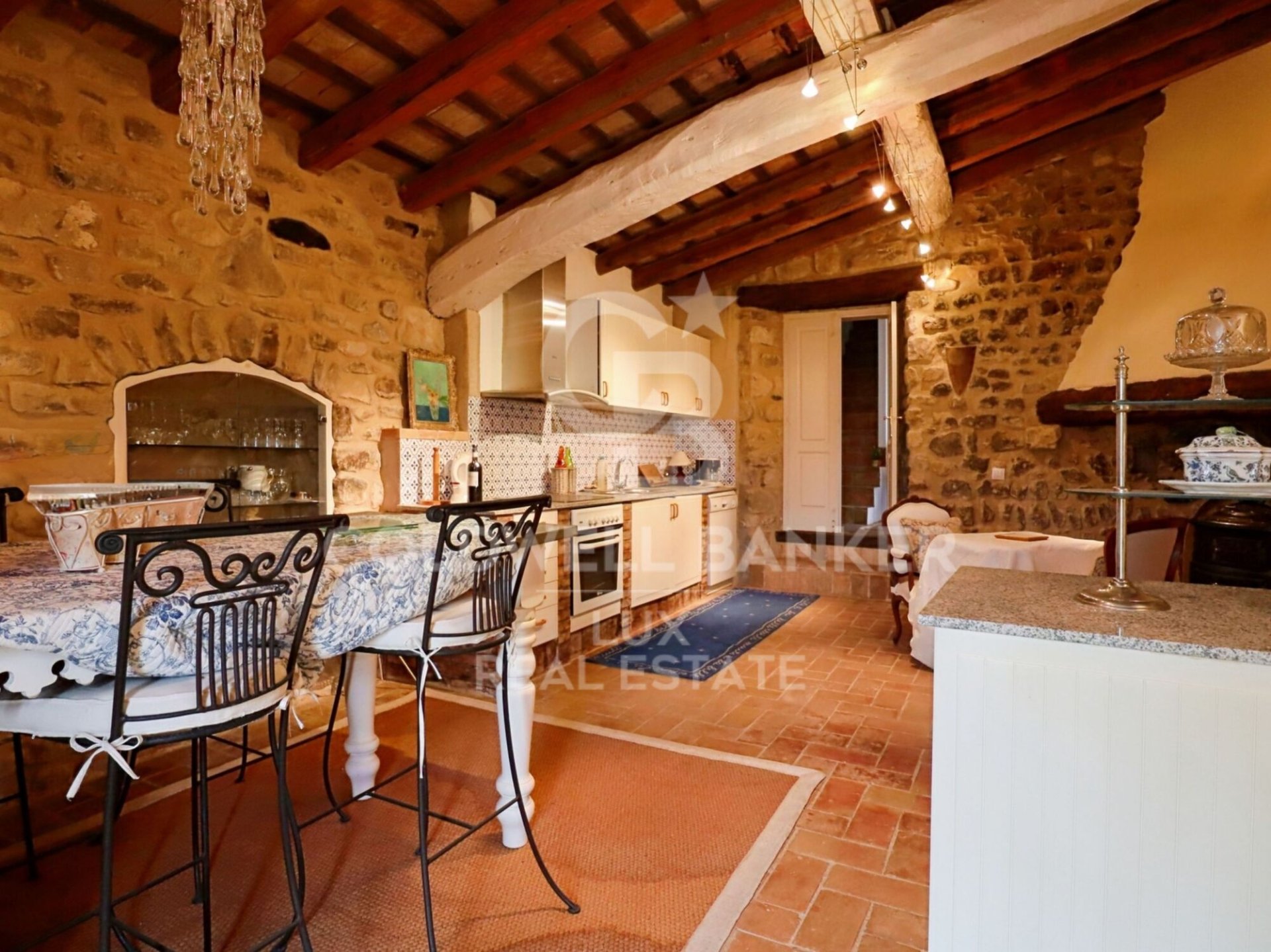 House in Girona, Spain 6 bedrooms, 876 sq.m. No. 160163