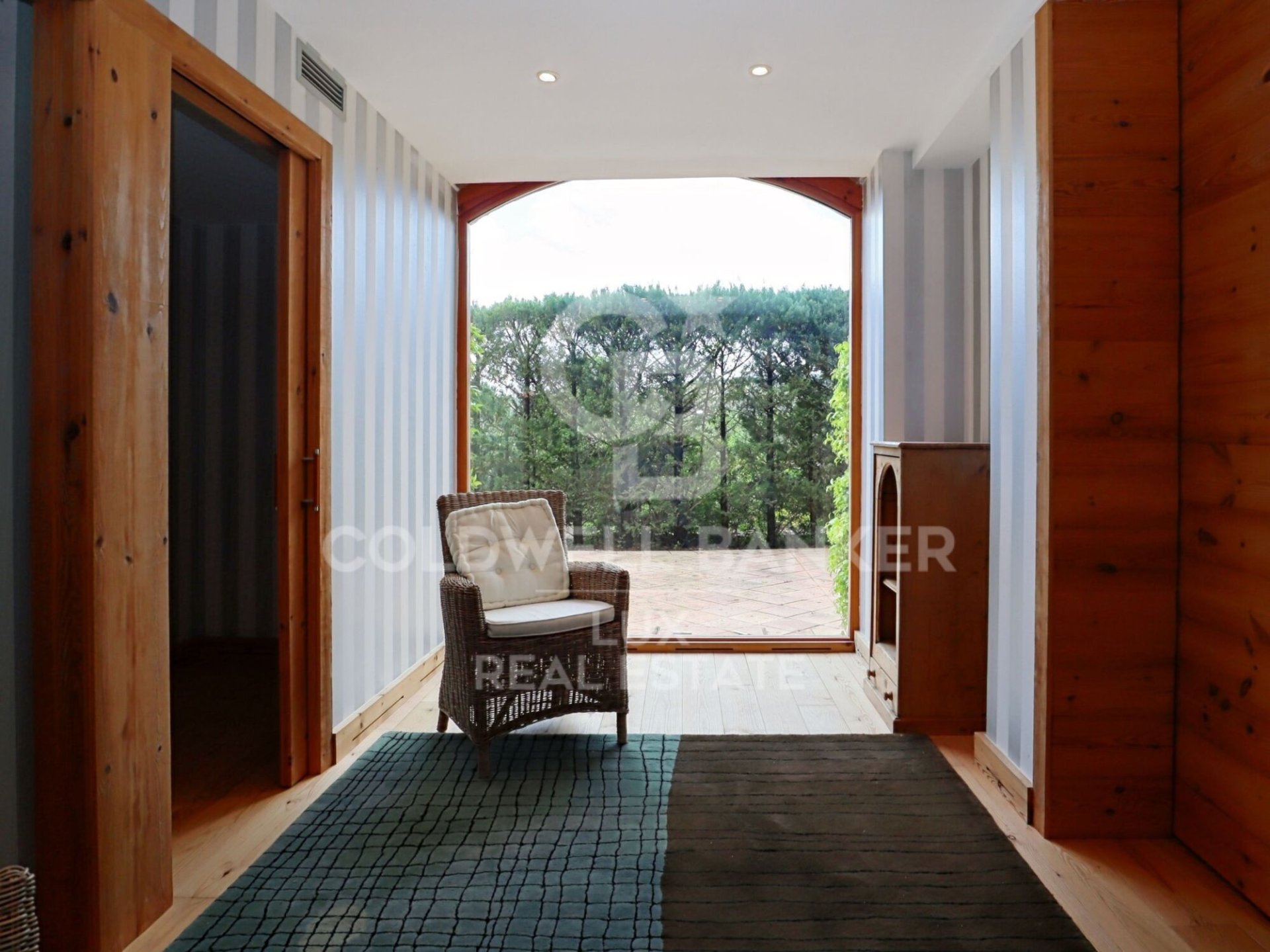 House in Girona, Spain 6 bedrooms, 876 sq.m. No. 160163