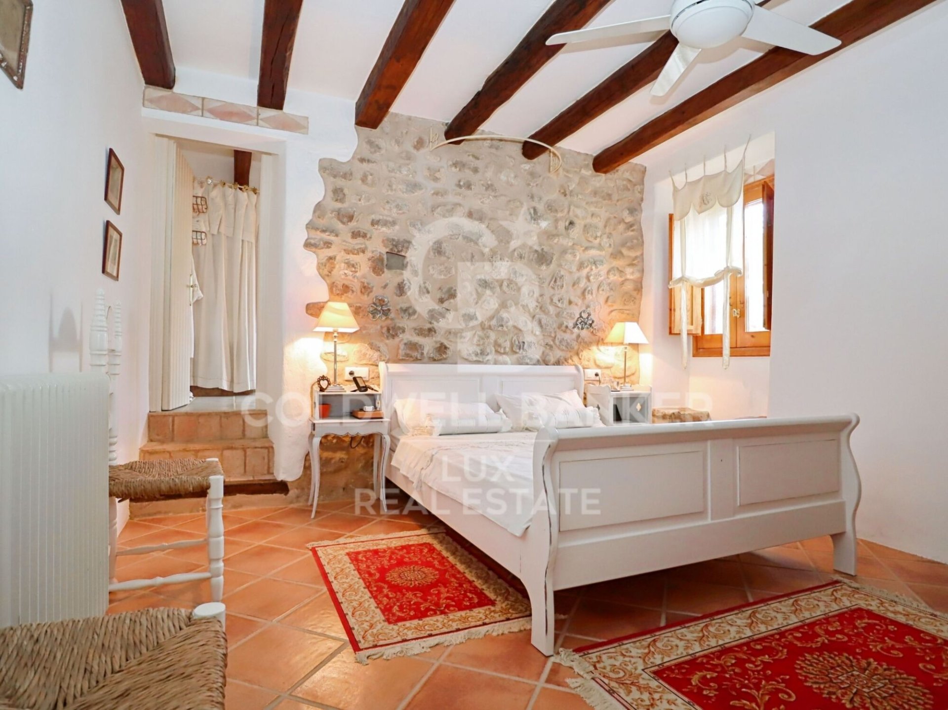 House in Girona, Spain 6 bedrooms, 876 sq.m. No. 160163