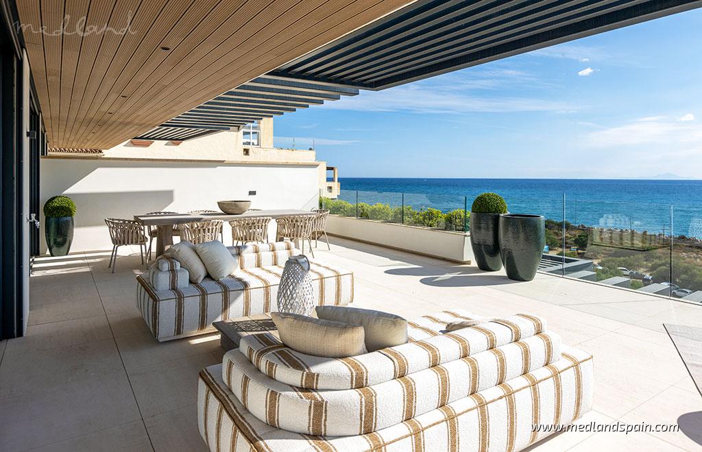 Appartamento a Estepona, Malaga, Spagna 2 camere da letto, 114.57 mq. N° 105014
