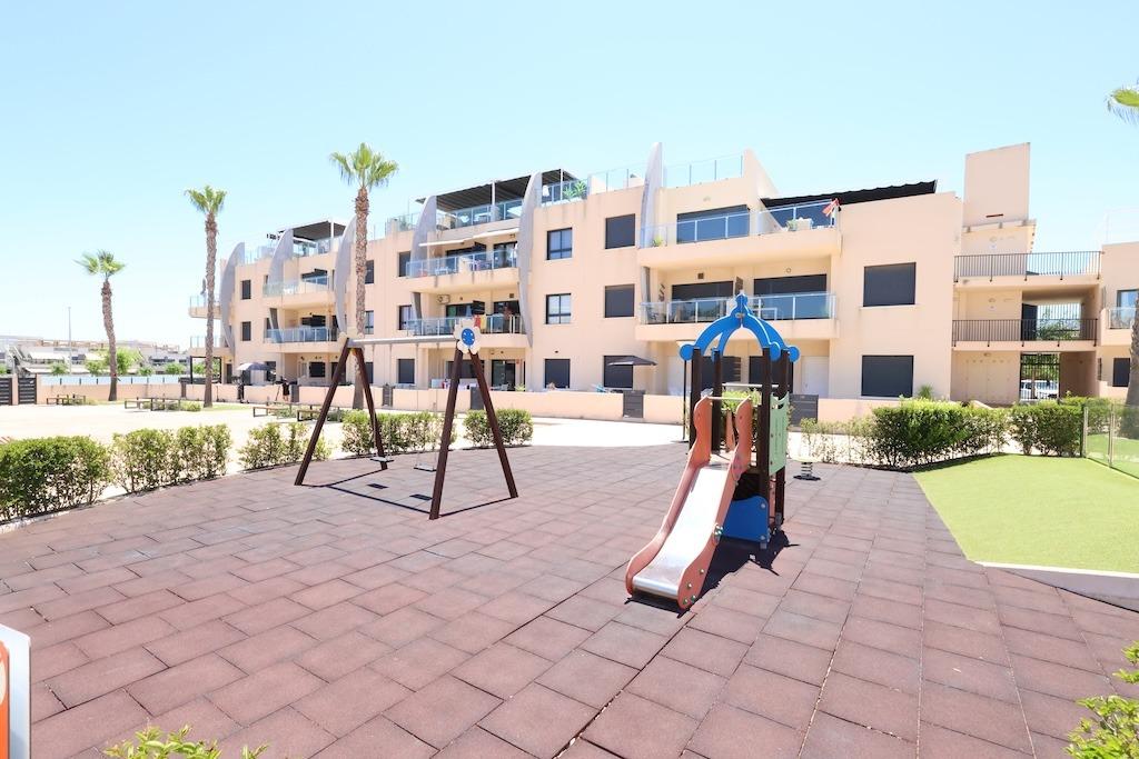 Huoneisto Pilar de la Horadada, Alicante, Espanja 2 makuuhuonetta, 67 m2 No. 181865