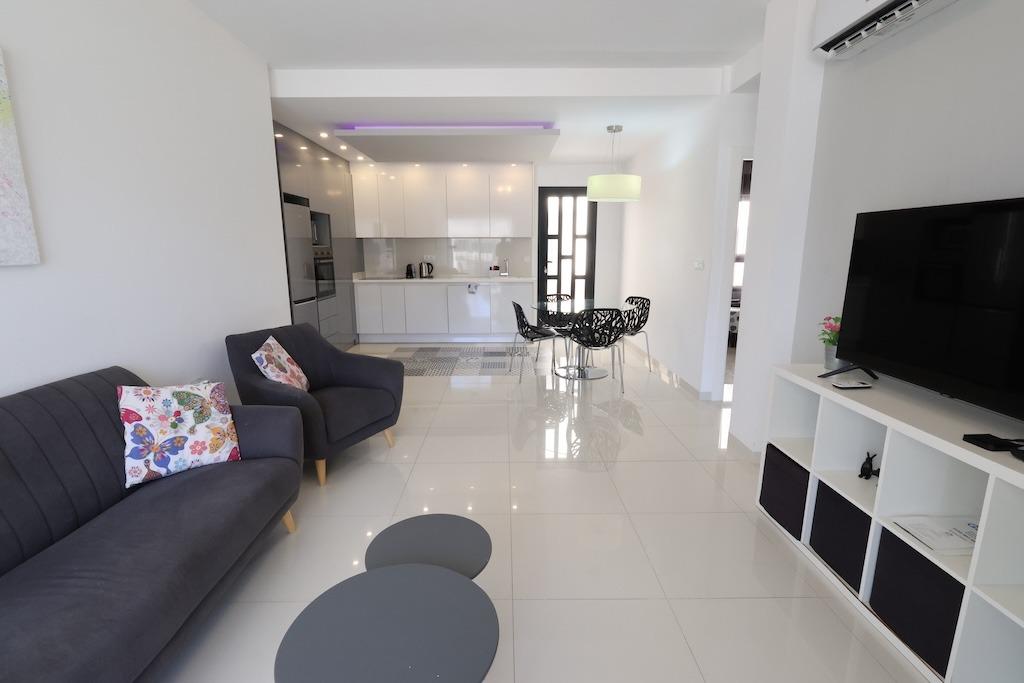 Huoneisto Pilar de la Horadada, Alicante, Espanja 2 makuuhuonetta, 67 m2 No. 181865