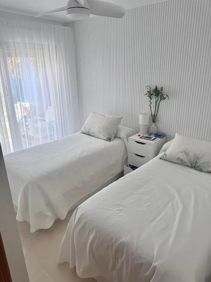 Квартира в Торревьеха, Аликанте, Испания 1 спальня, 150м2 №181869