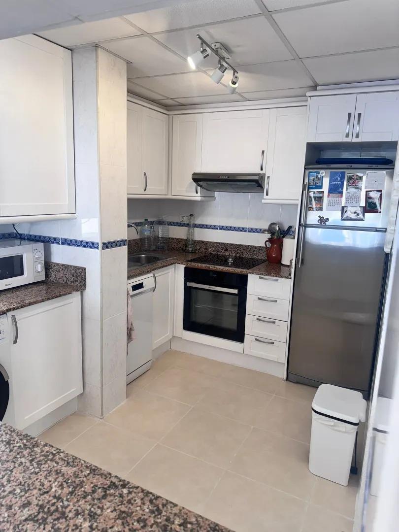 Квартира в Торревьеха, Аликанте, Испания 1 спальня, 150м2 №181869