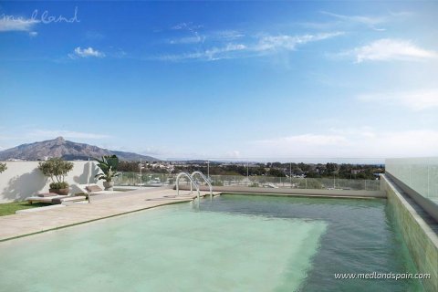 Apartamento en San Pedro de Alcántara, Málaga, España 3 dormitorios, 150 m2 No. 192946