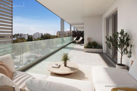 Apartamento en San Pedro de Alcántara, Málaga, España 2 dormitorios, 90 m2 No. 192945